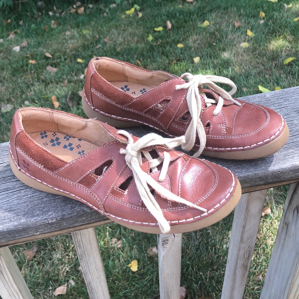 Naturalizer Shoes